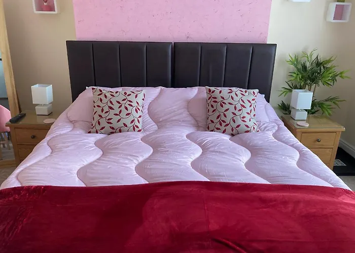 Ellies Guest House