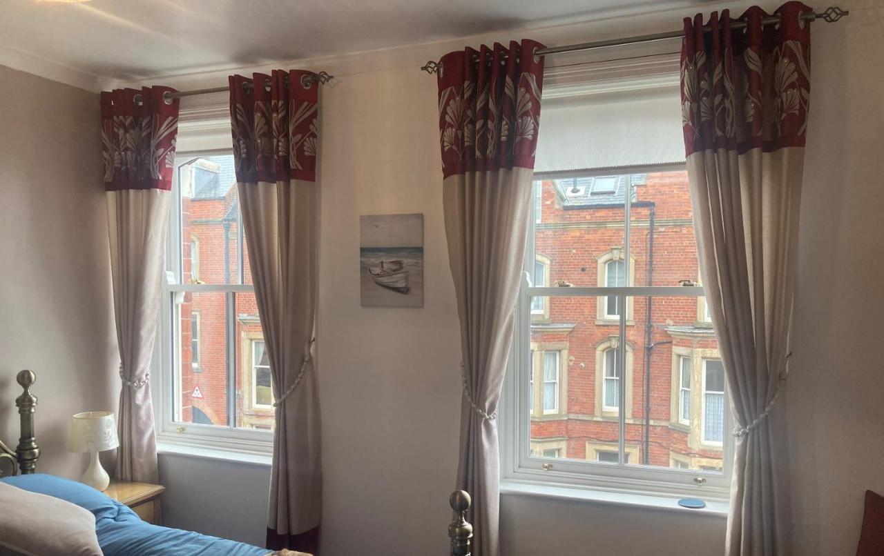 Ellies 4* Whitby